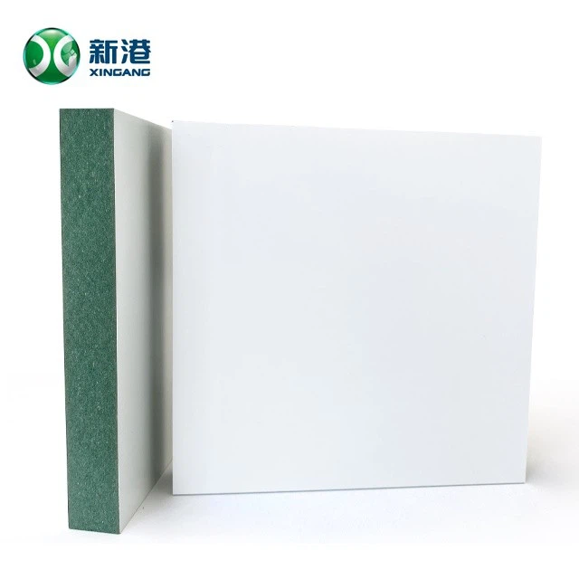 18mm Waterproof Green MDF Board Laminated High Gloss Surface Paper For Furniture